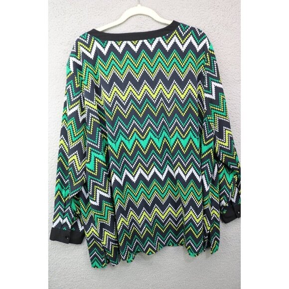 Catherine's Long Sleeve Button Up Silky Top-Size 3X (26/28W)-Geometric Pattern - Picture 6 of 8